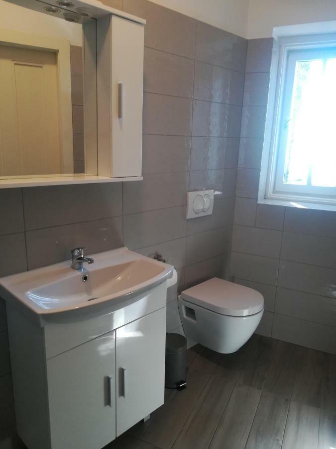 Studio Apartman Arni Риека Экстерьер фото